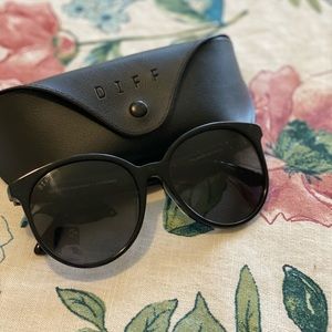 DIFF Sunglasses